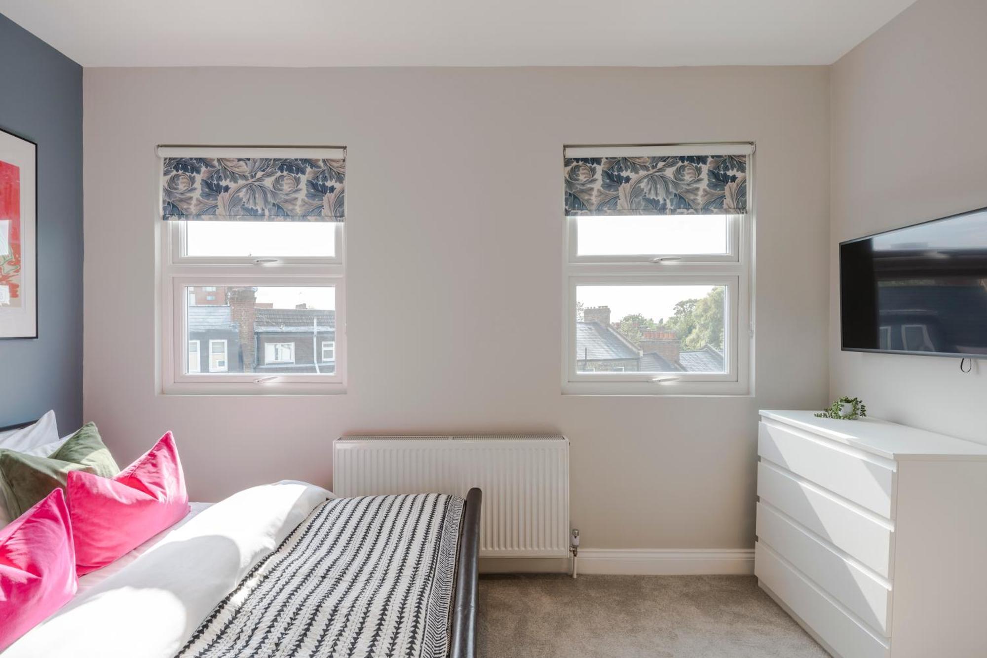 Stunning 3 Bed Duplex Apartment In The Heart Of West Hampstead London Exterior photo