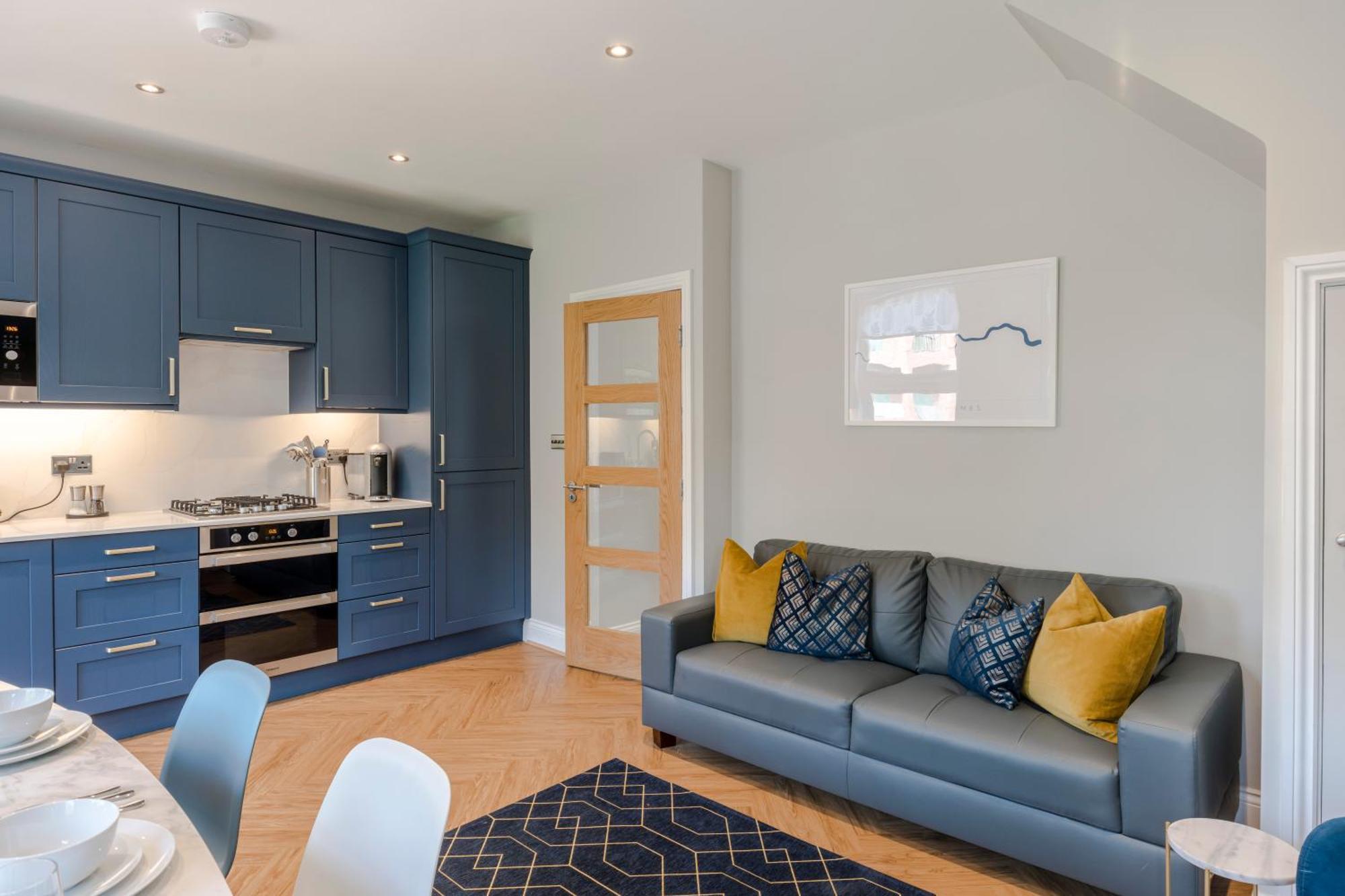 Stunning 3 Bed Duplex Apartment In The Heart Of West Hampstead London Exterior photo