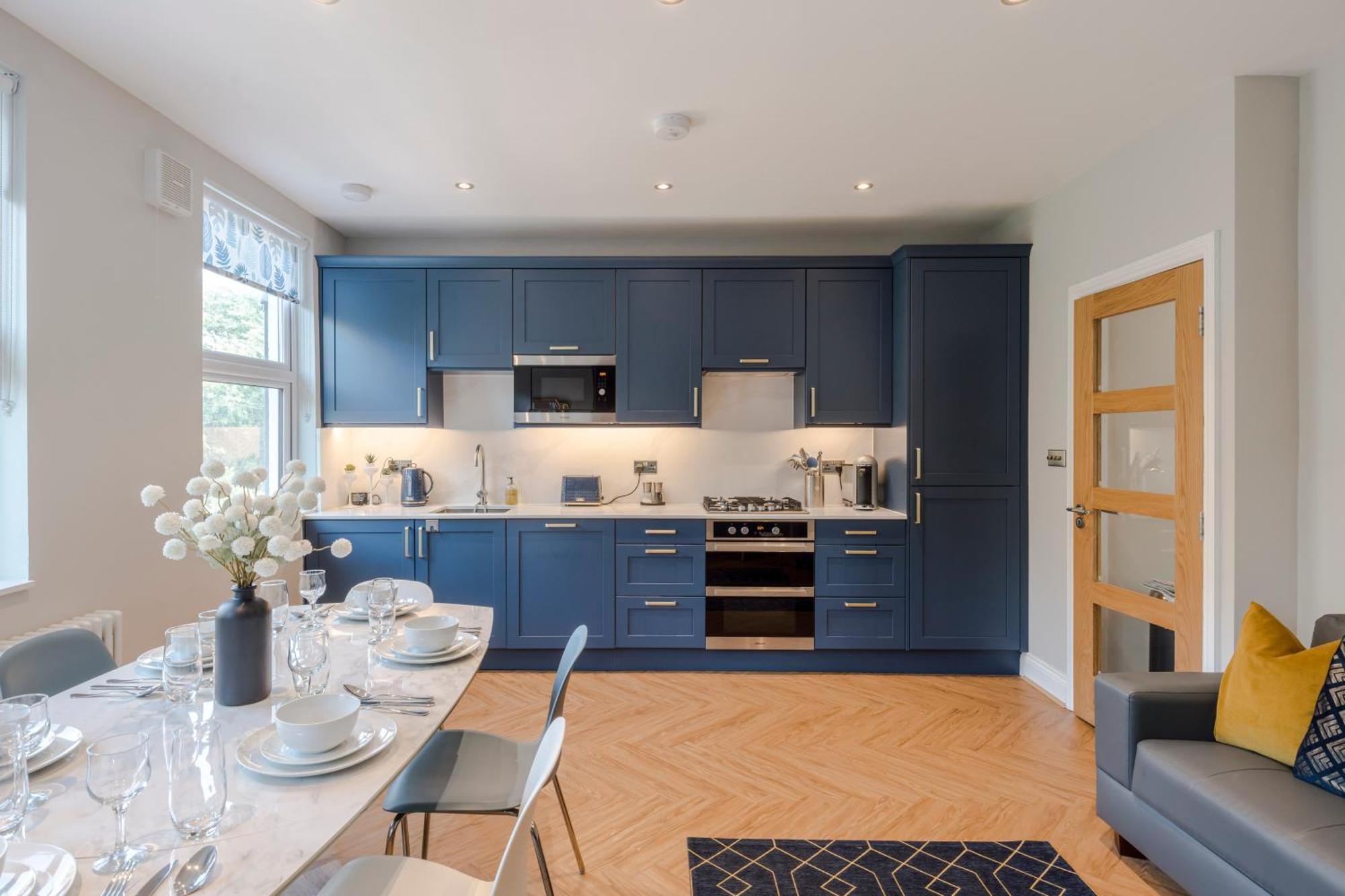 Stunning 3 Bed Duplex Apartment In The Heart Of West Hampstead London Exterior photo
